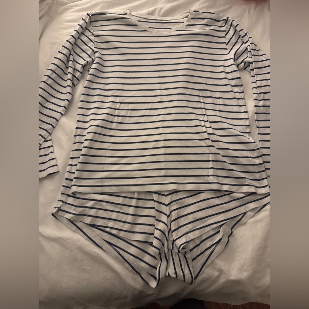 LAKE Pajamas Navy and White Stripe Long Sleeve Short Set